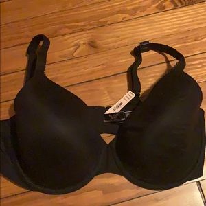 Victoria Secret Body By Victoria bra. 38DDD